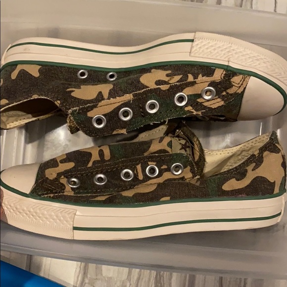 Women’s converse - Picture 3 of 4